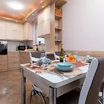 Comfortable 2br Urban Getaway In Center By Flat Mаnager 公寓 普罗夫迪夫