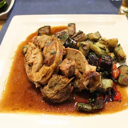 Comfortable 2br Urban Getaway In Center By Flat Mаnager *