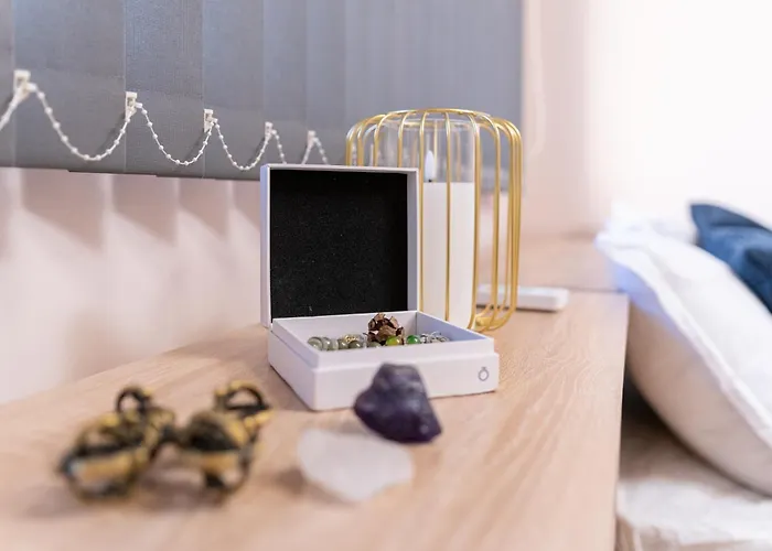 Apartman Comfortable 2br Urban Getaway In Center By Flat Mаnager *