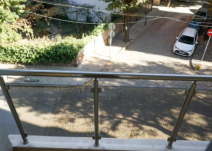 Apartman Comfortable 2br Urban Getaway In Center By Flat Mаnager *