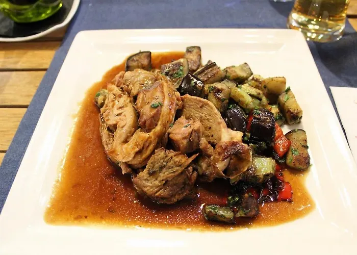 Comfortable 2br Urban Getaway In Center By Flat Mаnager *