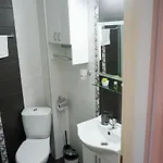 Апартаменты Comfortable 2br Urban Getaway In Center By Flat Mаnager