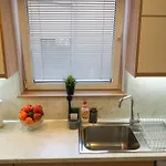 Апартаменты Comfortable 2br Urban Getaway In Center By Flat Mаnager