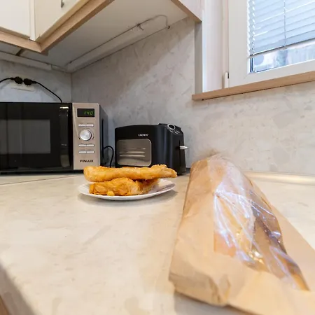 Comfortable 2br Urban Getaway In Center