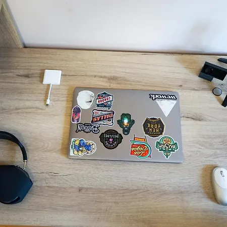 Comfortable 2br Urban Getaway In Center By Flat Mаnager Apartment *