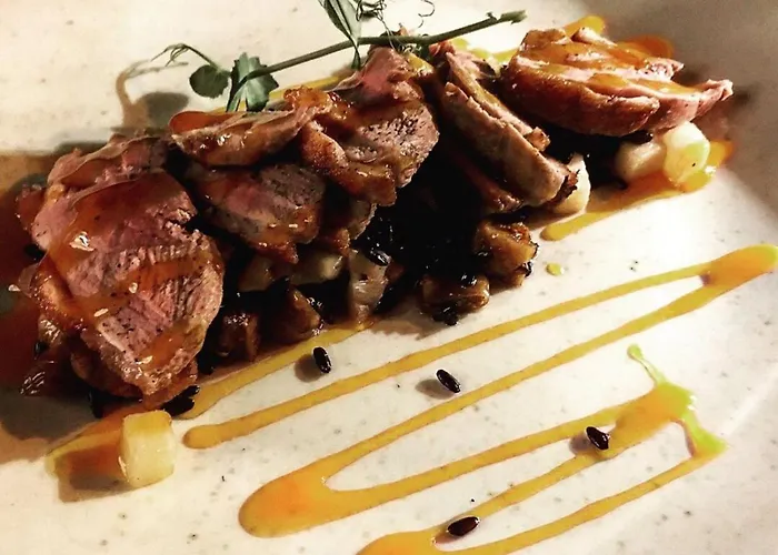 Comfortable 2br Urban Getaway In Center By Flat Mаnager 公寓